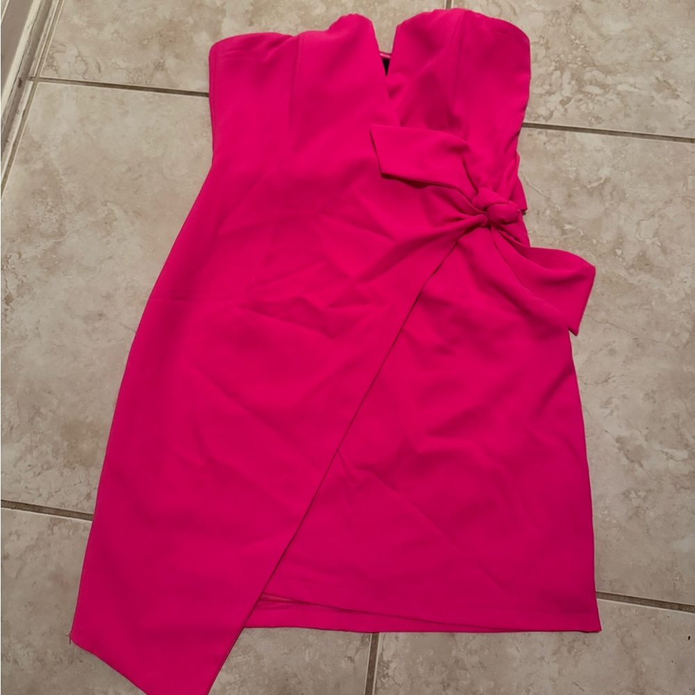 DO+BE Vibrant Pink Strapless Dress with Bow